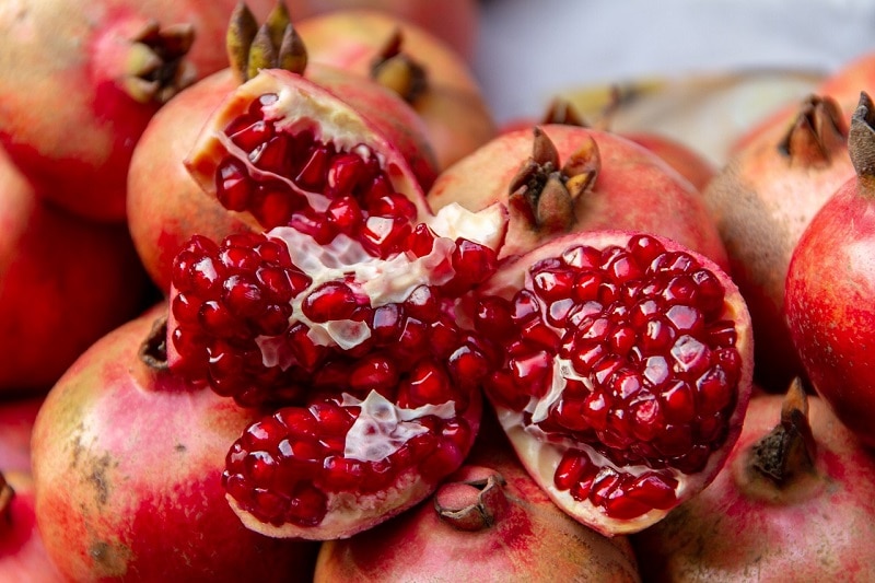 Can Cats Eat Pomegranate?