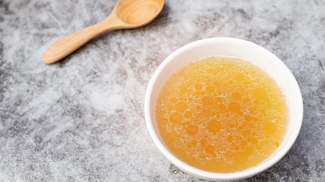 Can Cats Eat Chicken Broth?