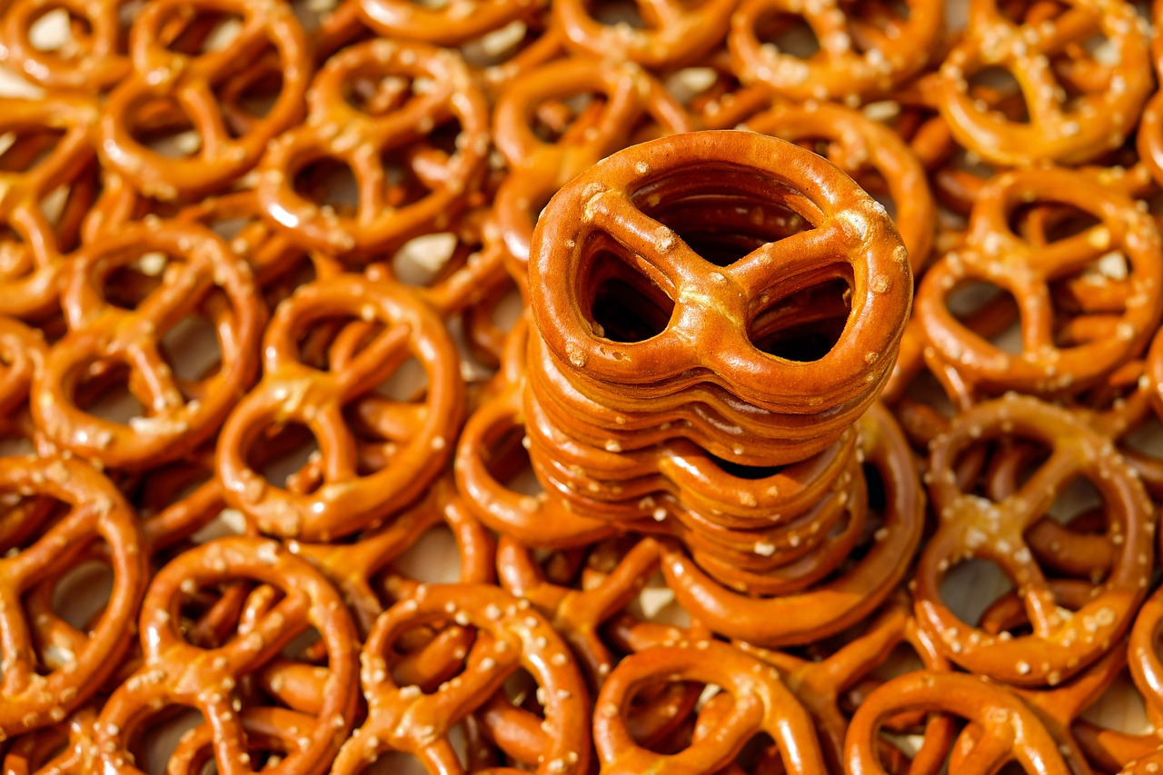 Can Cats Eat Pretzels?